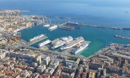 Una nave da crociera è arrivata a Palermo. Il Governo regionale sa qualcosa?