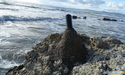 La denuncia di Mareamico: uno sfregio a Punta Bianca (VIDEO)