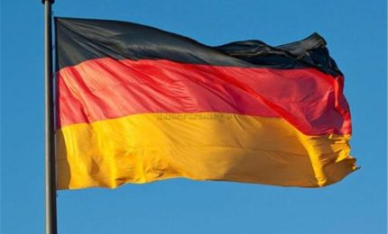 Consiglio Ue, passa la linea tedesca: no agli Eurobond, resta il MES, tutto da inventare il nuovo fondo/ MATTINALE 498