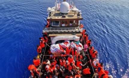 Migranti in Sicilia: una proposta anche in tempo di Coronavirus/ MATTINALE 493