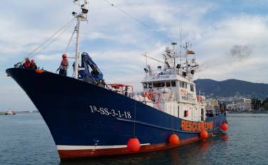 Un'altra nave di migranti verso Palermo: il "No" allo sbarco del presidente Musumeci