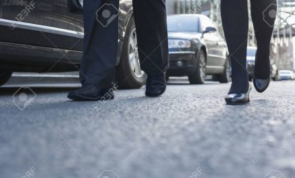 "Avi chi&ugrave; assai 'i ru misi cu 'nni viriemu pi 'sti schifiu di cornavirus"...