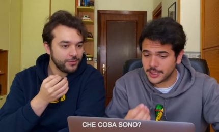 Con la potente forza dell'ironia i Sansoni rispondono a Vittorio Feltri facendo sorridere il Web