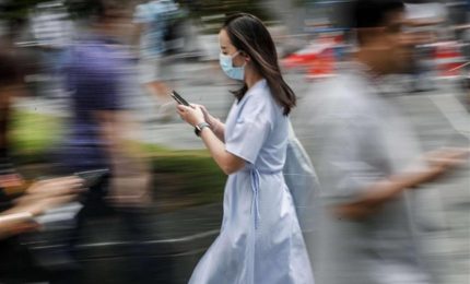 Ecco come la pandemia di Coronavirus colpisce i deboli e agevola i forti