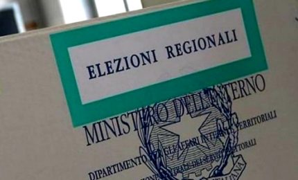 Elezioni in Campania: 'Giggino' e De Luca insieme? Puglia: grillini cercasi e Movimento 24 Agosto...