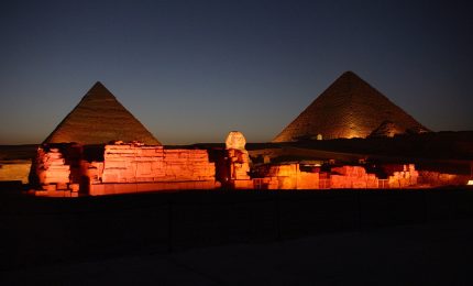 La rimozione delle statue/ Smonteranno anche le e Piramidi di Giza perché costruite da schiavi?