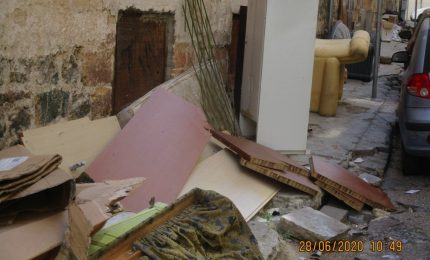 PALERMO-CITTA' 4/ In via degli Schioppettieri un degrado senza fine