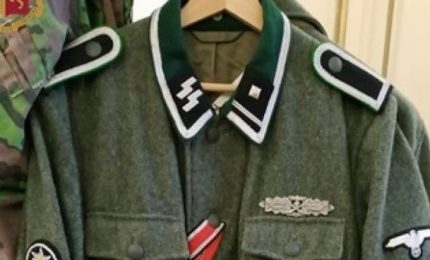 Brutta la poesia di Samonà sulle SS e brutto ciò che Germania e Ue hanno fatto alla Grecia in questi anni/ MATTINALE 543