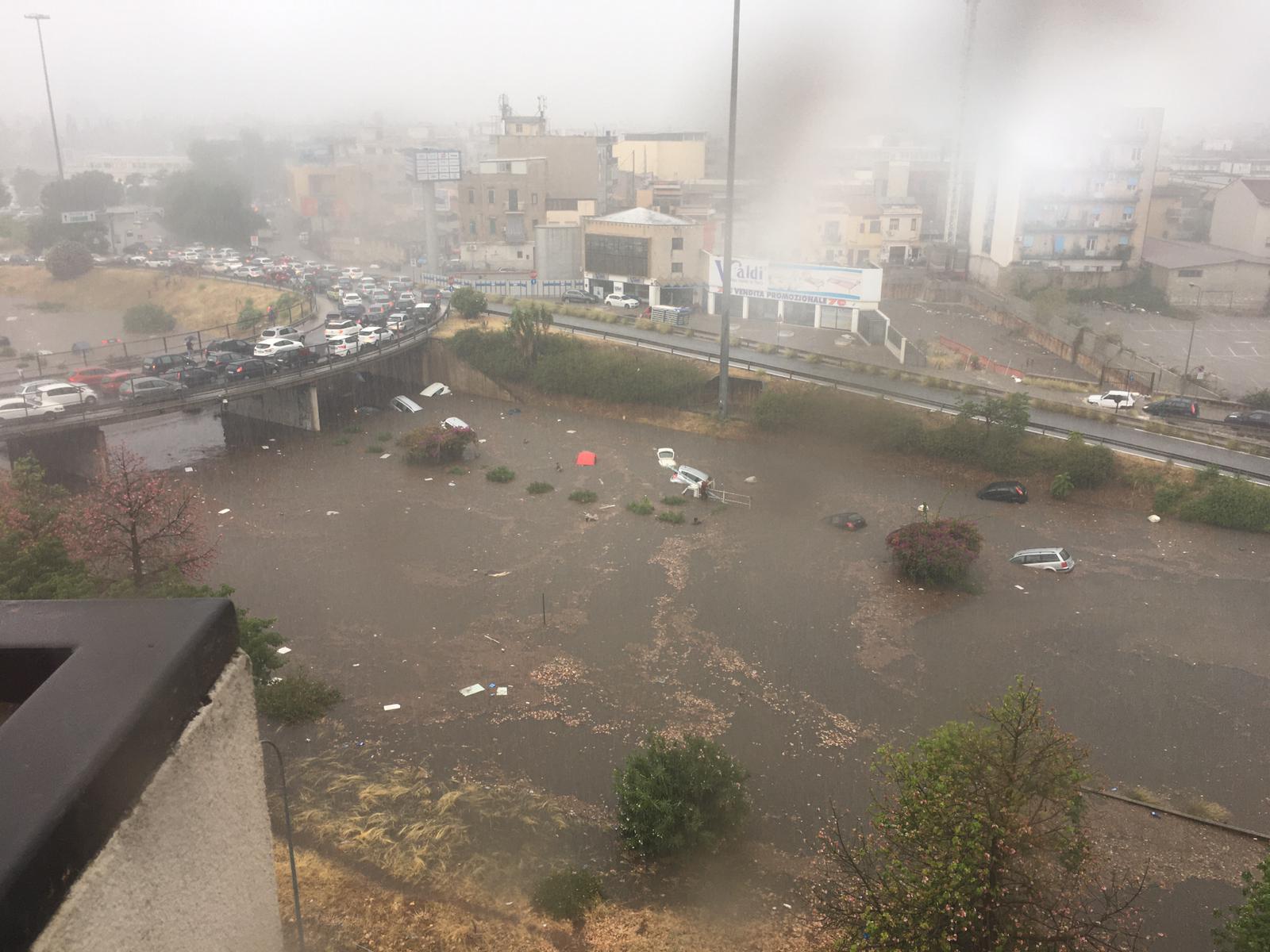 Palermo Allagata Massimo Costa Spettacolo Indegno Per Una Citta Civile I Nuovi Vesprii Nuovi Vespri