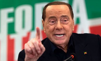 Berlusconi con PD e la Merkel per salvare se stesso e appioppare il MES all'Italia? (AUDIO)