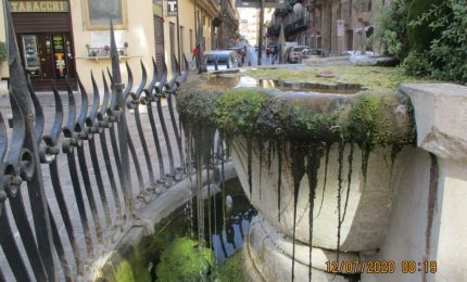PALERMO-CITTA' 11/ La fontana del Genio di Palermo in Piazza Rivoluzione in totale abbandono (FOTO)