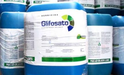 Glifosato, al Senato va in scena la farsa che accontenta tutti: ora s&igrave; ora no...