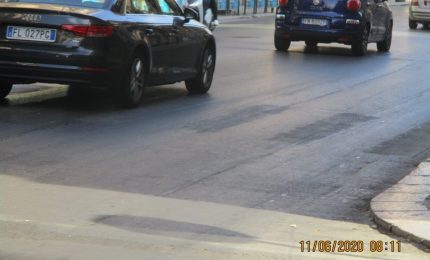 PALERMO-CITTA' 10/ Chi ha detto che non c'è 'trasparenza'? Le strisce pedonali di via Roma lo sono!