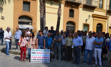 La Sicilia davanti a due invasioni: i migranti e il Coronavirus che arriva da fuori
