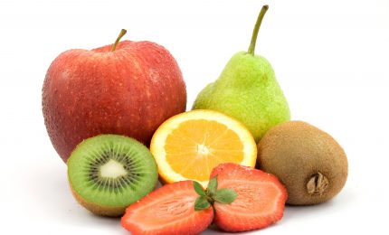 Il prezzo della frutta cresce del 10% mentre gli agricoltori siciliani la lasciano sugli alberi! Com'&egrave; possibile?/ MATTINALE 541