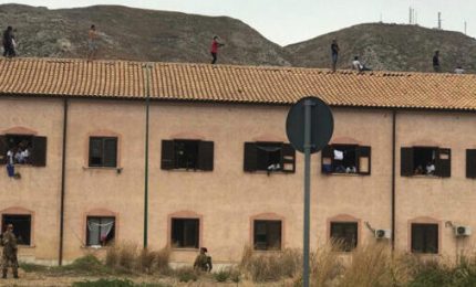 Perch&eacute; i migranti economici non vanno accolti, ma rispediti subito nei Paesi d'origine/ MATTINALE 451