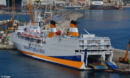 In avaria stanotte la nave che collega Porto Empedocle con le isole Pelagie (Lampedusa e Linosa)