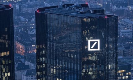 Lo scandalo della banche tedesche e l'Italia che vieta la vendita dell'Idrossiclorochina (VIDEO di Byoblu)