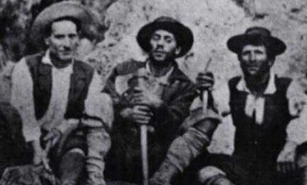 1863: i piemontesi fucilano migliaia di meridionali e ne tengono prigionieri circa 80 mila!