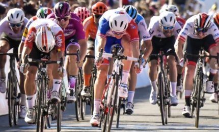 Giro d'Italia a Palermo: è normale asfaltare via Libertà il giorno prima della gara?