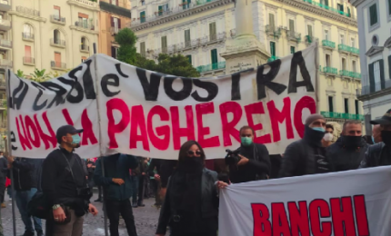 Coronavirus e chiusure: la protesta da Napoli si allarga a Roma e a Palermo/ MATTINALE 478