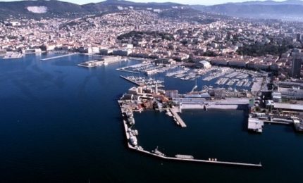 La Germania si prende il porto di Trieste, struttura logistica tra le pi&ugrave; importanti del mondo/ MATTINALE 459