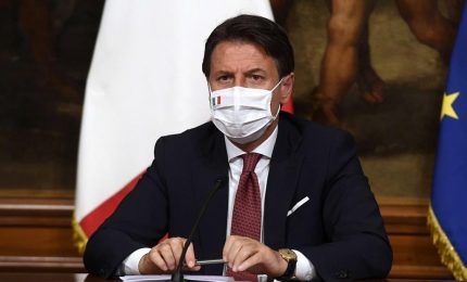 Se c'&egrave; la pandemia e, se ci si ammala, si finisce in terapia intensiva che senso hanno le riaperture?