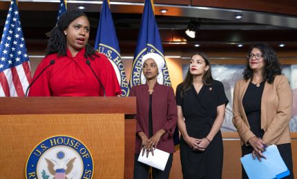 Le quattro donne socialiste d'America? Sembrano germogli inutilizzabili!