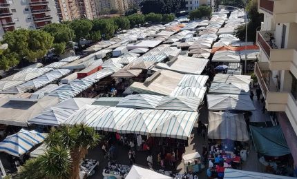 Nei mercatini di Palermo 'u Coviddi c'è o un c'è?