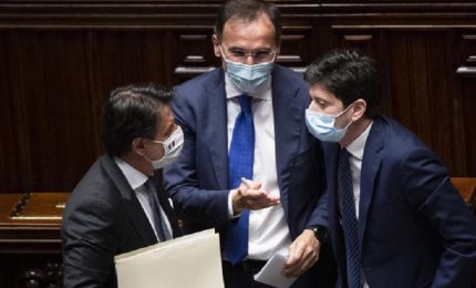 Governo Conte e Covid-19: apri, chiudi, apri, chiudi, apri, chiudi, apri, chiudi...