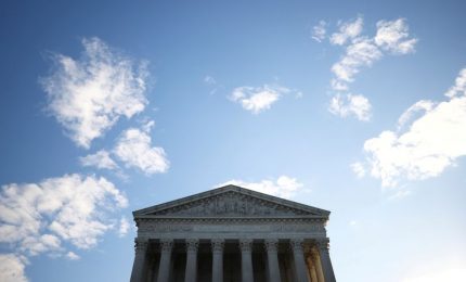 La Corte Suprema ha accolto il ricorso di 9 Stati (forse 17 Stati). E ora Biden e i Democratici tremano!