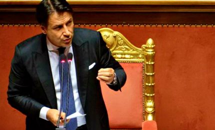 Crisi, Conte cerca al Senato una maggioranza 'milazziana' con gli ex grillini/ MATTINALE 472