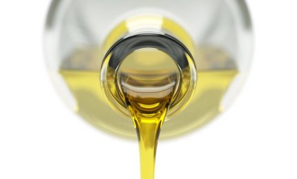 Gli 'affari' nei Centri commerciali: l'olio di semi che costa di più dell'olio d'oliva 'extra vergine'!