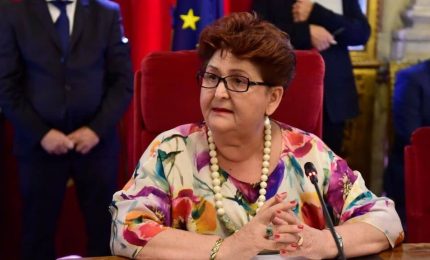 Teresa Bellanova a Conte su Facebook: "Il tempo &egrave; davvero finito"