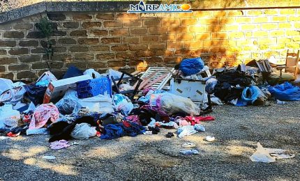 Agrigento 'palermeggia': il Parco dell'Addolorata pieno di munnizza! (VIDEO)