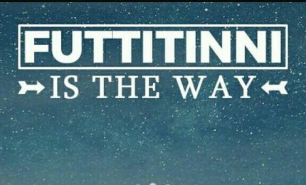 Bloccare subito le varianti. Come? Facendo arrivare turisti, crocieristi e migranti...