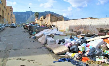 Munnizza/ZEN ai confini del mondo: la denuncia di Associazioni e Comitati cittadini/ PALERMO CITTA' 74