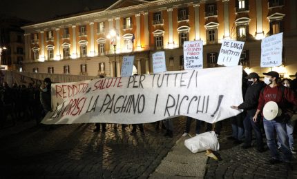 Il grande Reset dietro la pandemia: ecco perch&eacute; stanno sterminando ceti medi, classi lavoratrici e aziende locali