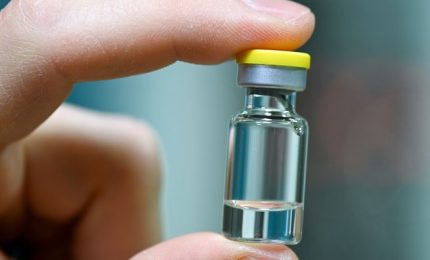 Il documento ufficiale che ha convinto il Governo tedesco a sospendere la vaccinazione con AstraZeneca/ MATTINALE 529