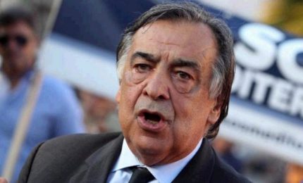 Ma non &egrave; che Leoluca Orlando si vuole ricandidare alla presidenza della Regione siciliana?