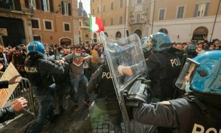 Proteste di piazza contro le chiusure-Covid: Governo Draghi sempre pi&ugrave; in difficolt&agrave;