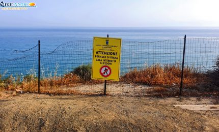 Scala dei Turchi, anche il vecchio belvedere &egrave; stato chiuso al pubblico perch&eacute; non &egrave; sicuro (VIDEO di Mareamico)