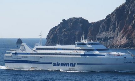 Trasporti marittimi 'a mare': in avaria anche la nave Isola di Stromboli impiegata nell'asse principale delle isole Eolie