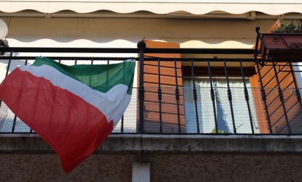 Cos&igrave; la televisione mescola i Campionati Europei di calcio con i ricordi del Covid-19: che geni!