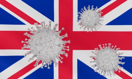 Covid-19, tornano a crescere i contagi nel Regno Unito, il Paese più vaccinato d'Europa