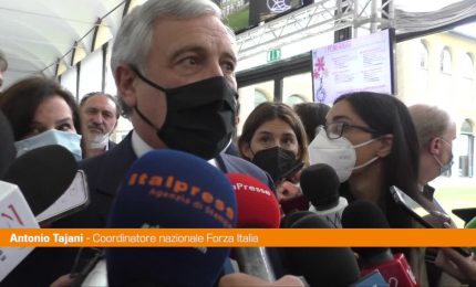 Tajani: "Green Pass utile, ma no obbligo vaccinazione"