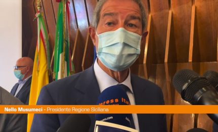 Musumeci: "Cenere vulcanica e incendi, Roma ci aiuti"