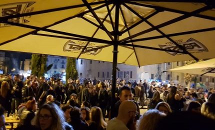 Palermo, il TAR Sicilia sospende l'ordinanza anti-movida del sindaco Leoluca Orlando