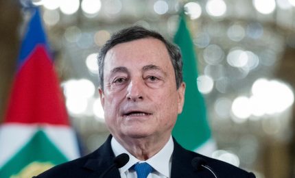 In Sicilia i contagi aumentano per la presenza di turisti, crocieristi e migranti. Gli errori del Governo Draghi con la Tunisia/ MATTINALE 531