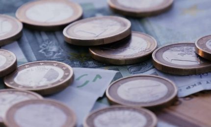 Spese obbligate &ldquo;mangiano&rdquo; 43% consumi famiglie